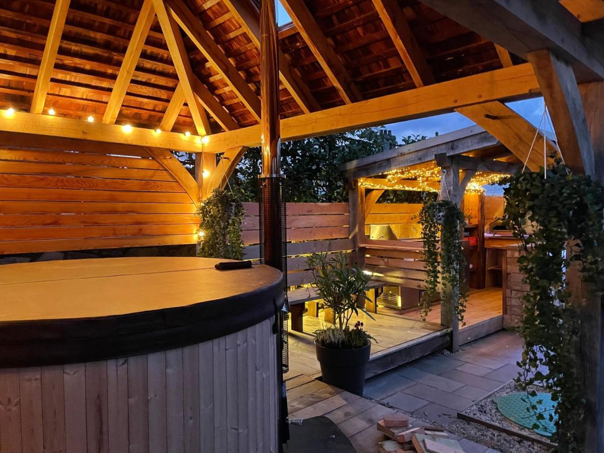 Welsh Dreaming Luxury Oak Framed House With Wood Fire Hot Tub Βίλα Morfa Nefyn Εξωτερικό φωτογραφία